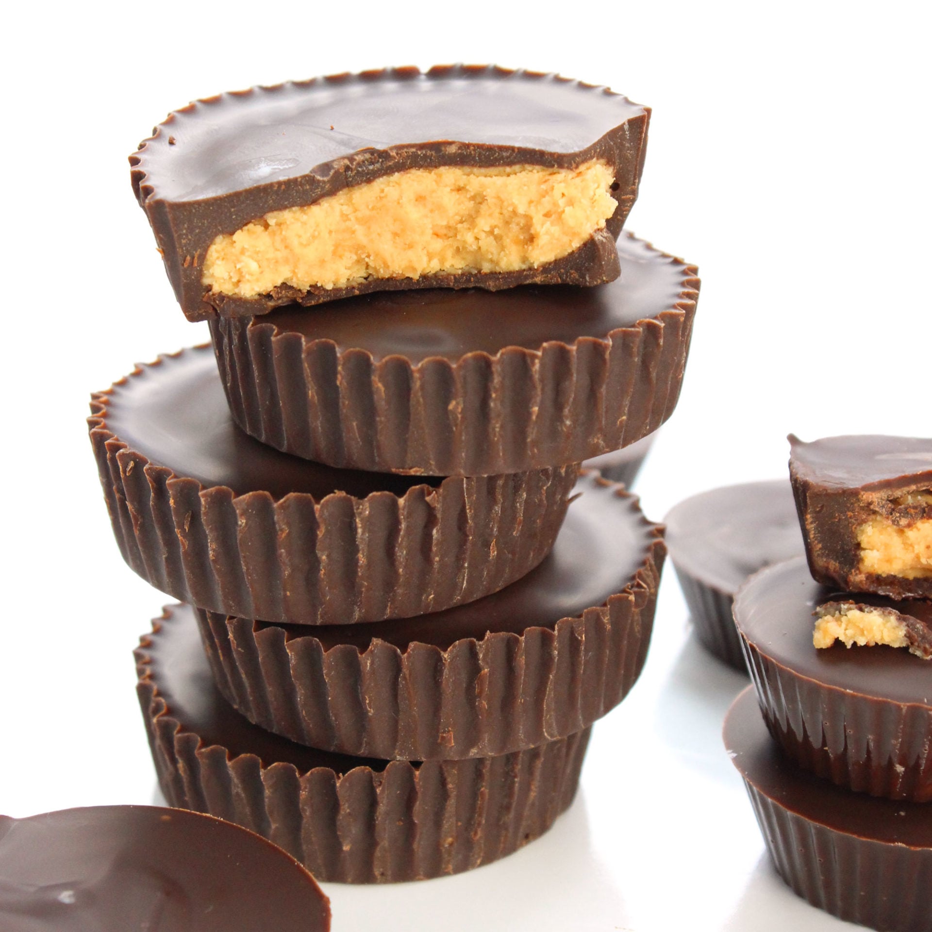 Peanut Butter Cups - Easy Vegan Meal Plan