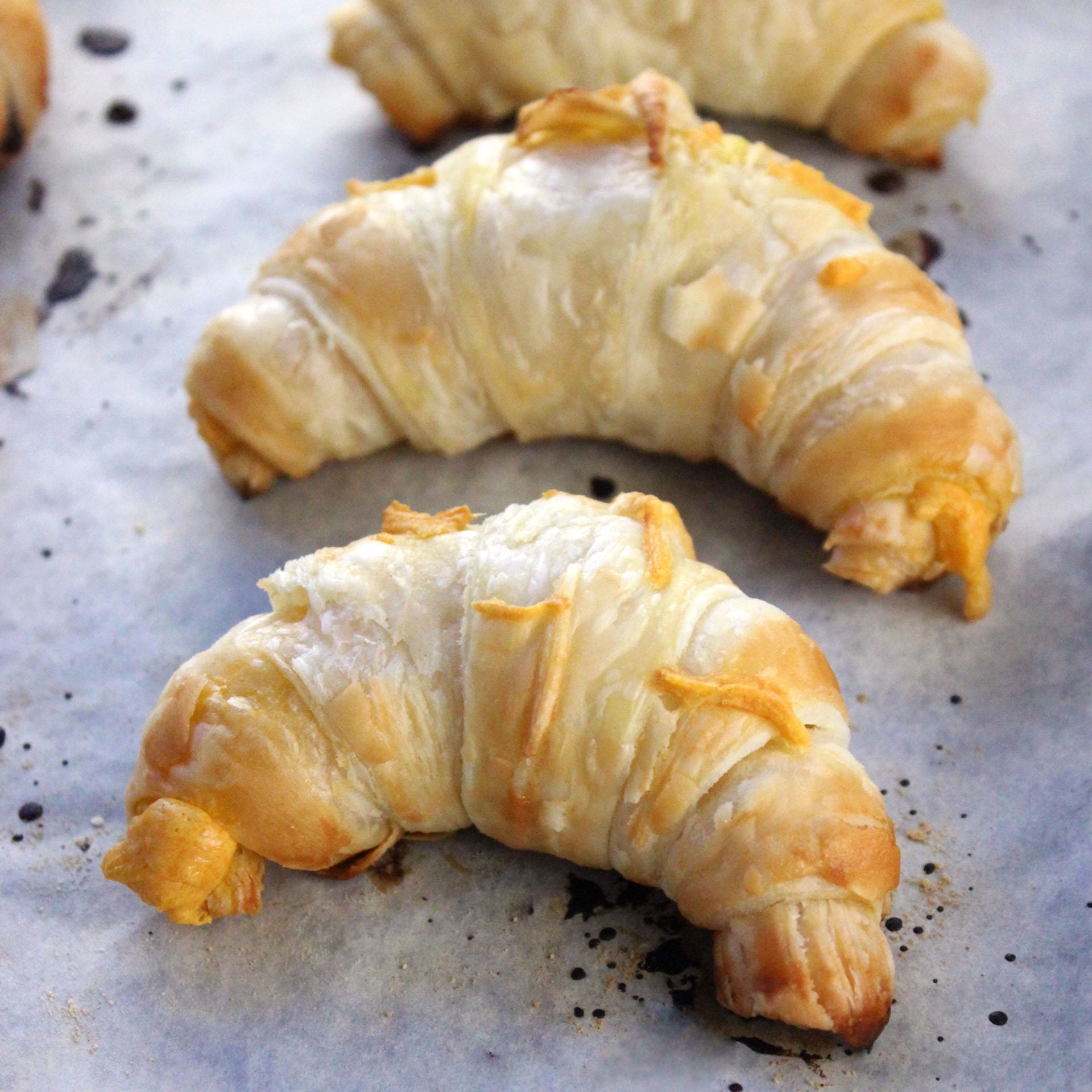 Super Easy Vegan Croissants - Easy Vegan Meal Plan