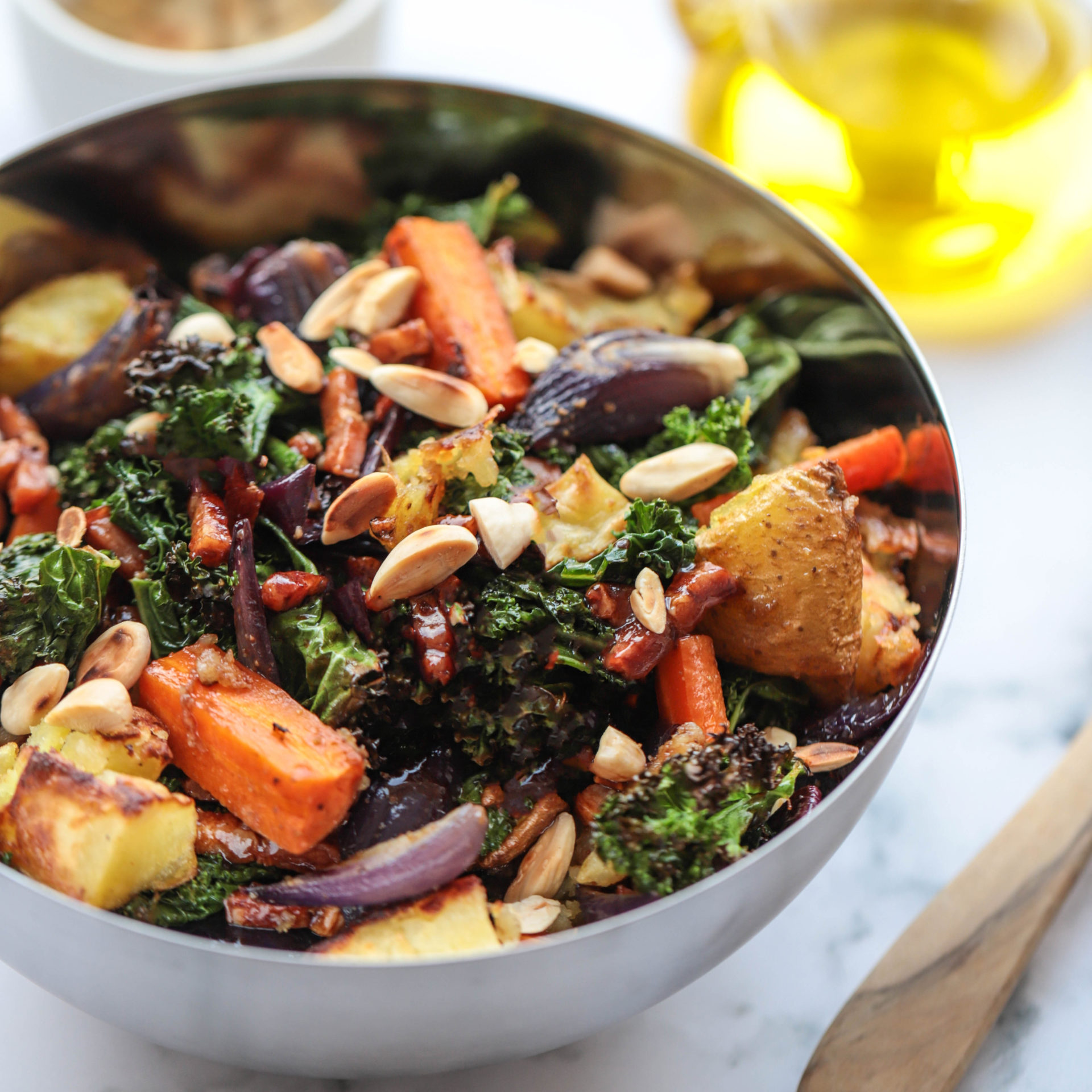 Roasted Potato & Crispy Kale Salad - Easy Vegan Meal Plan