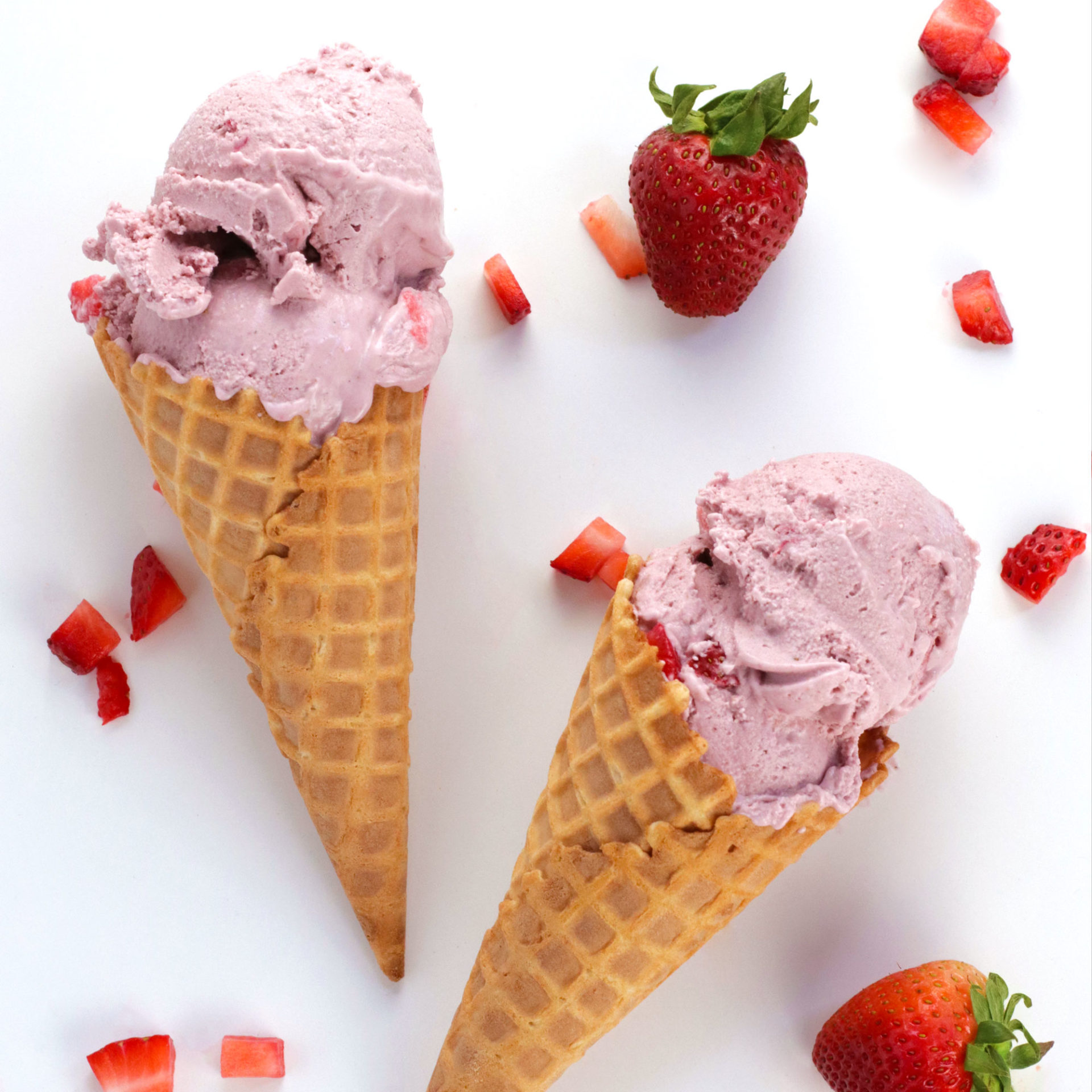 Vegan Strawberry Ice Cream - Easy Vegan Meal Plan