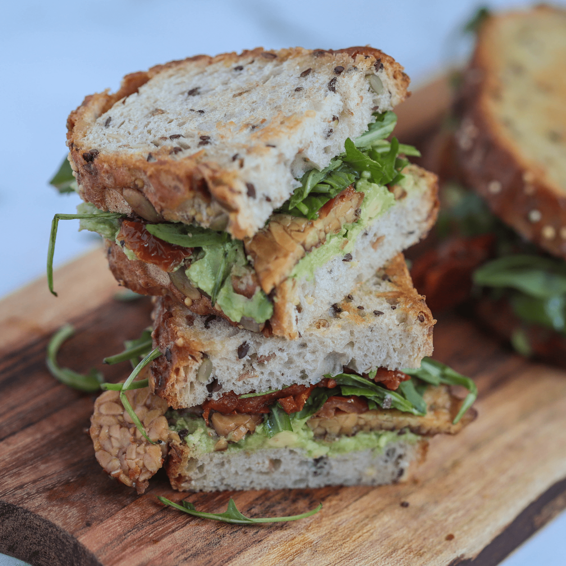 Balsamic Tempeh & Avocado Sandwich - Easy Vegan Meal Plan