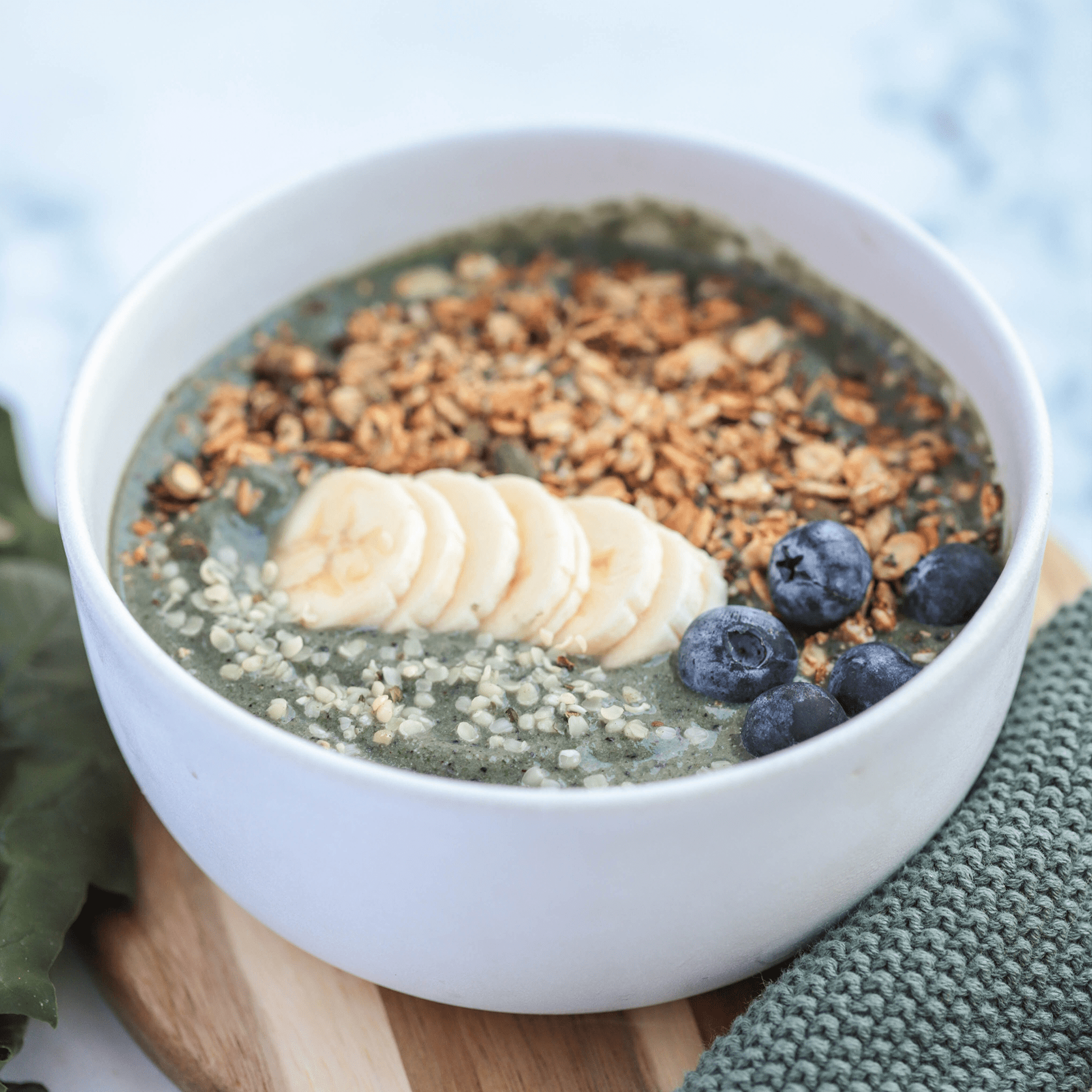 Peanut Butter and Banana Green Smoothie Bowl - Easy Vegan Meal Plan