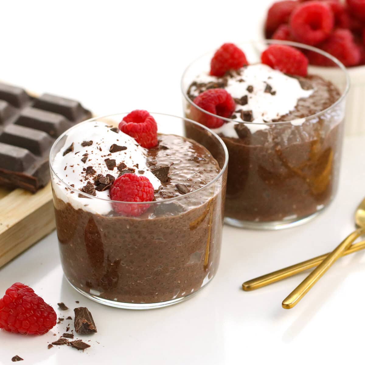 5-Minute Chocolate Chia Pudding - Easy Vegan Meal Plan