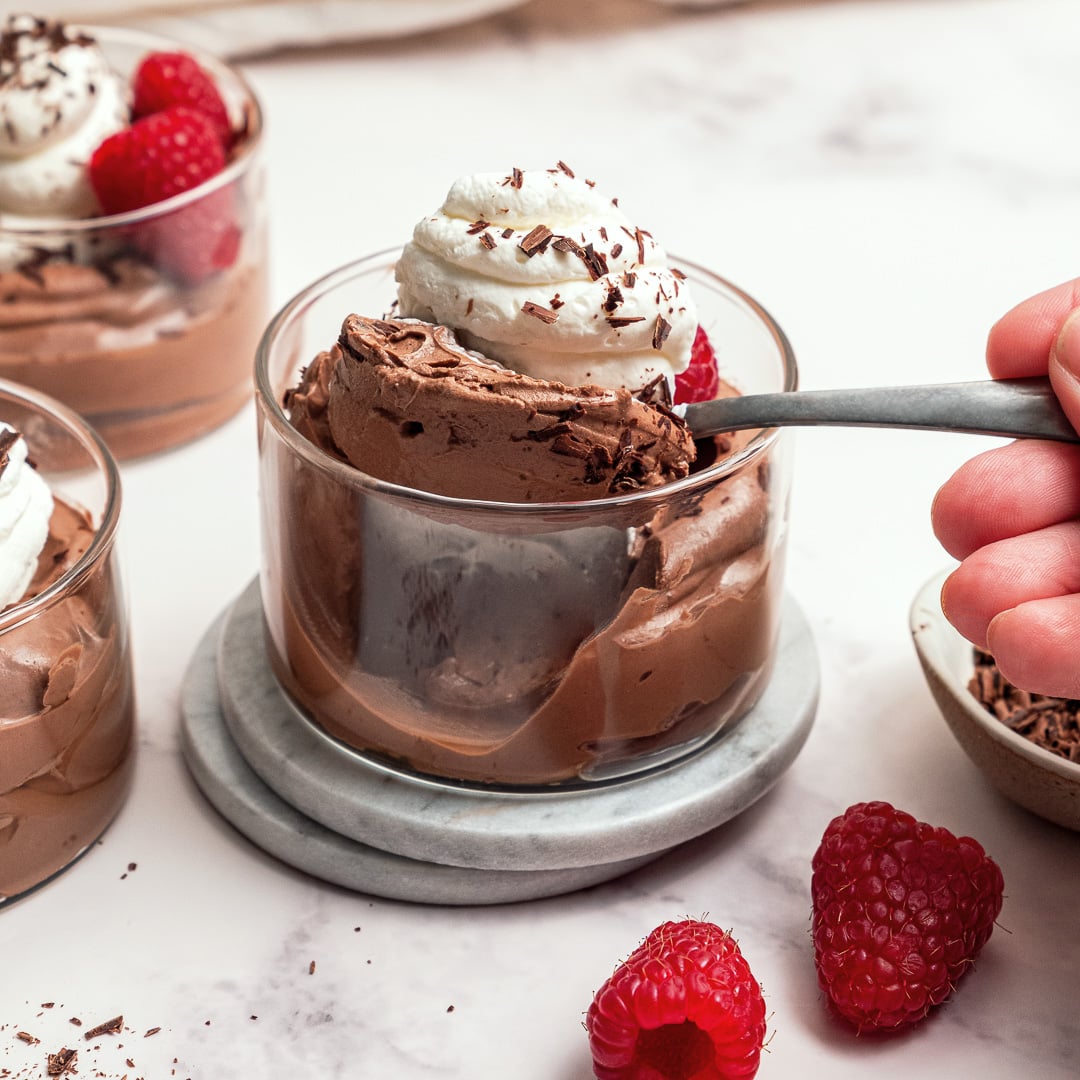 Silken Tofu Chocolate Mousse (Rich, Creamy &amp; Vegan!) - Easy Vegan Meal Plan
